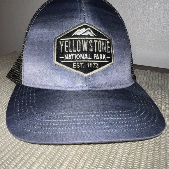 Yellowstone National park trucker hat. NWT. - Picture 2 of 6